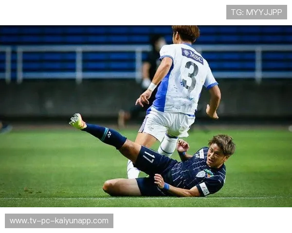 球场谜团：那些未解之谜般的战术打法，球场战术图