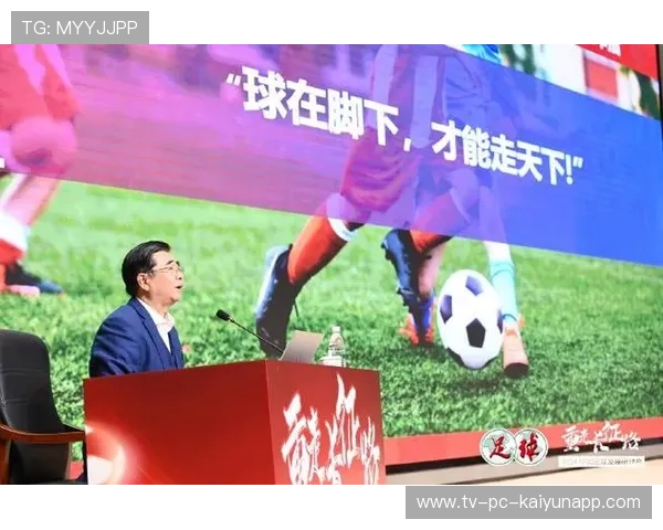 足球联赛推动俱乐部青训成果展示与经验交流会，足球青训俱乐部管理制度